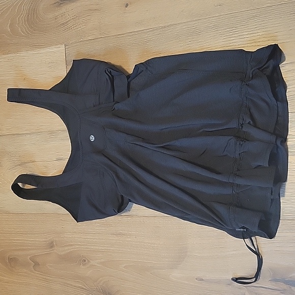 Lululemon Black Athletic Top Size 8 - Picture 3 of 7